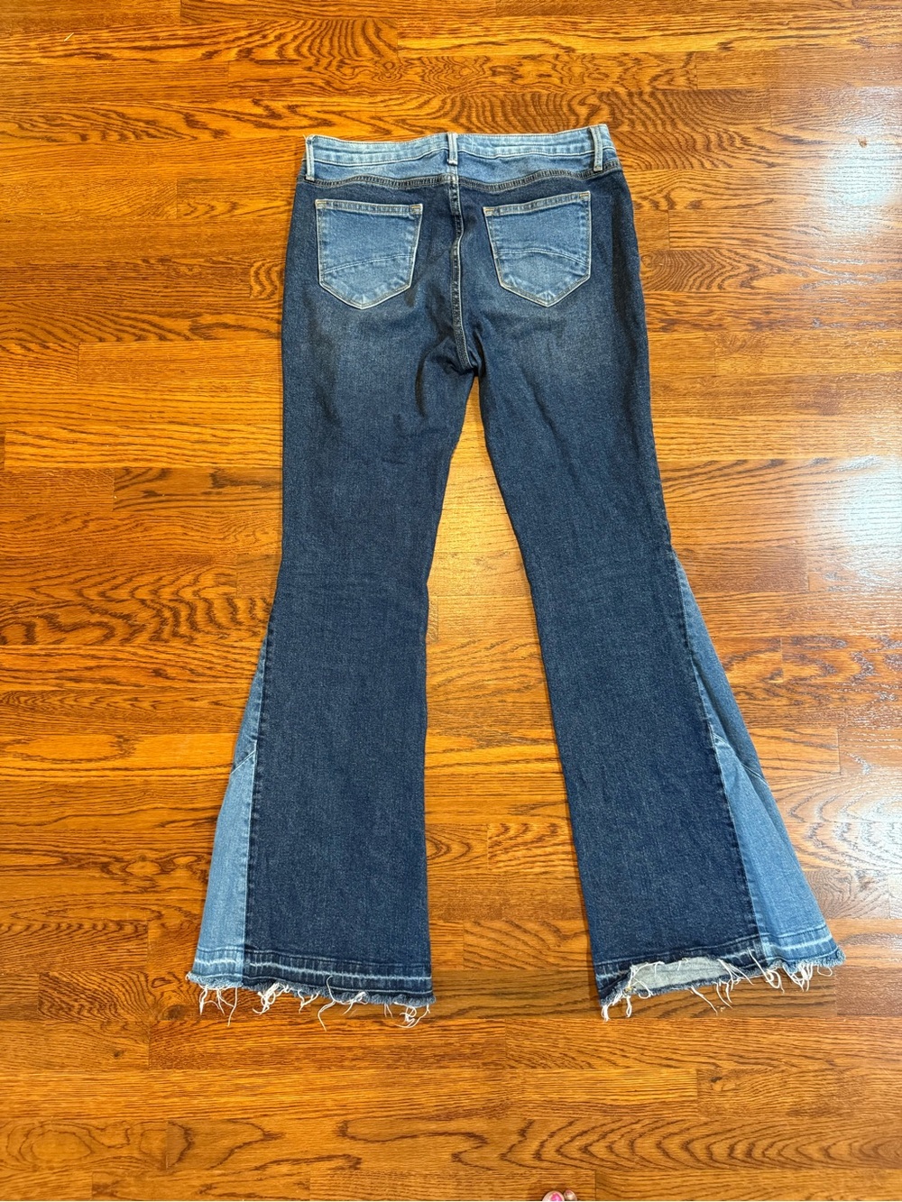 Driftwood Farrah Tonal Boho Chic Retro Women’s Size 30x34 Denim Flare Jeans